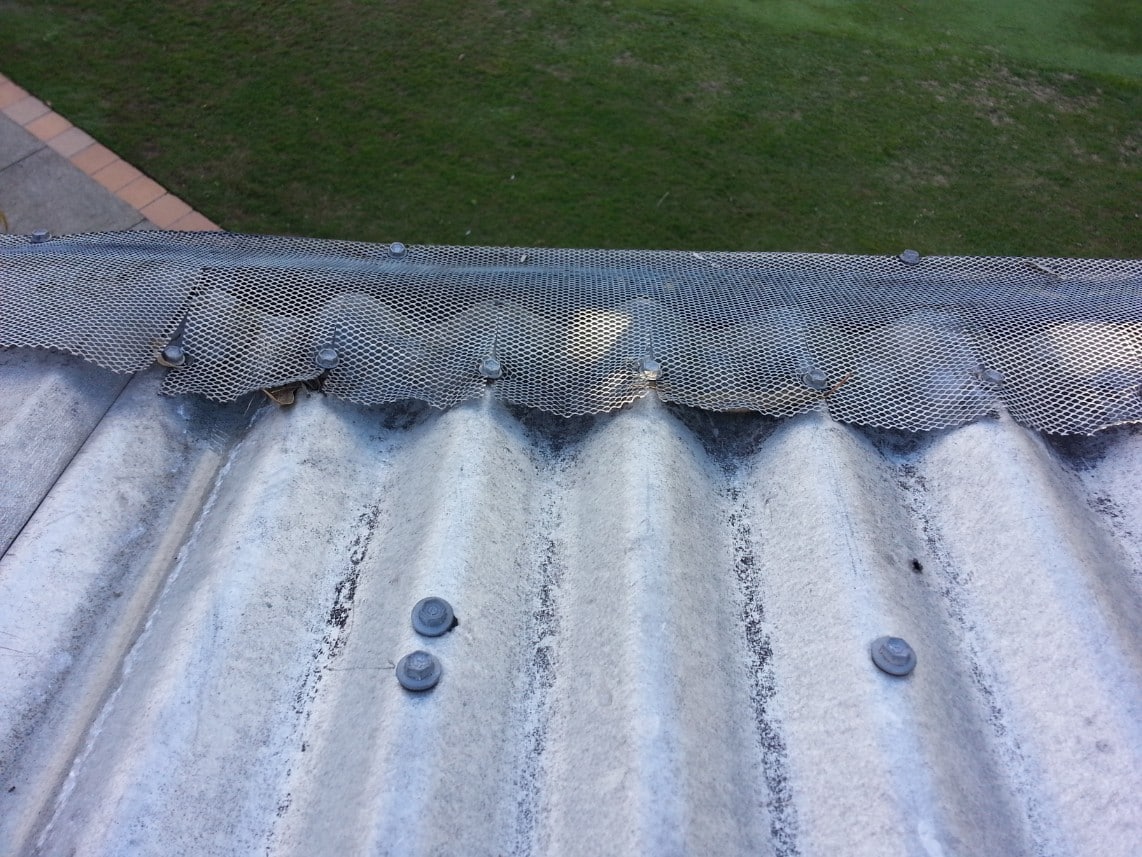 gutter guard installed on the cheap doesnt work and no protection at all provided