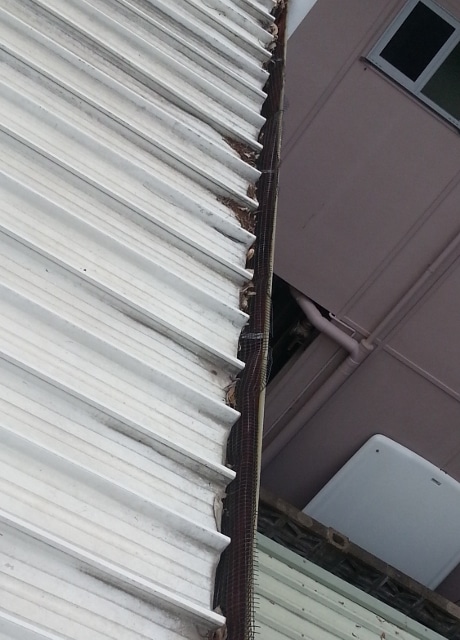 popular hardware gutter guard DIY deformed due to heat